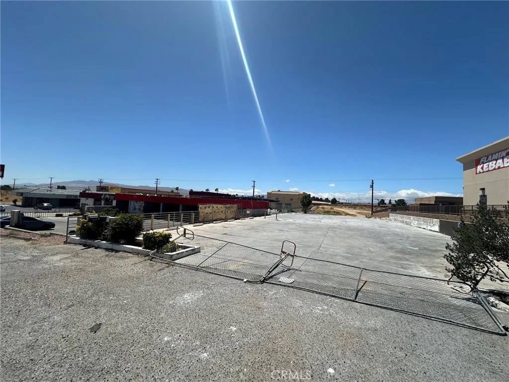 17153 Bear Valley