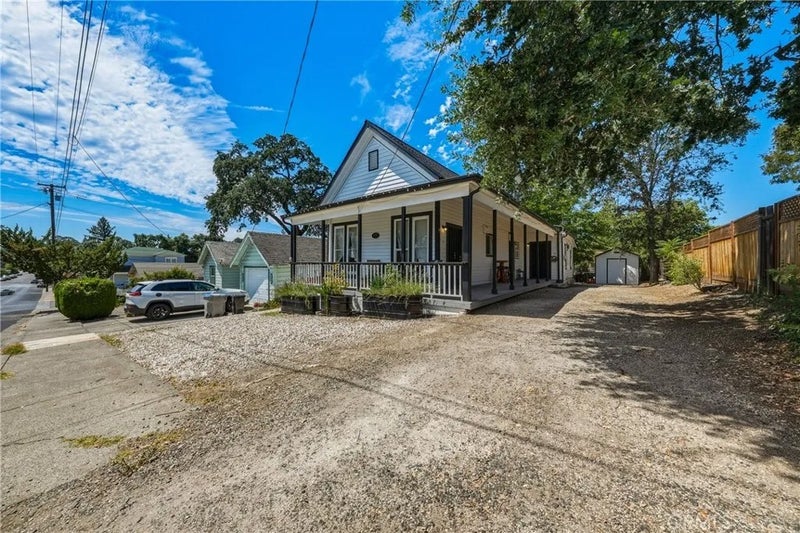 125 S Forbes