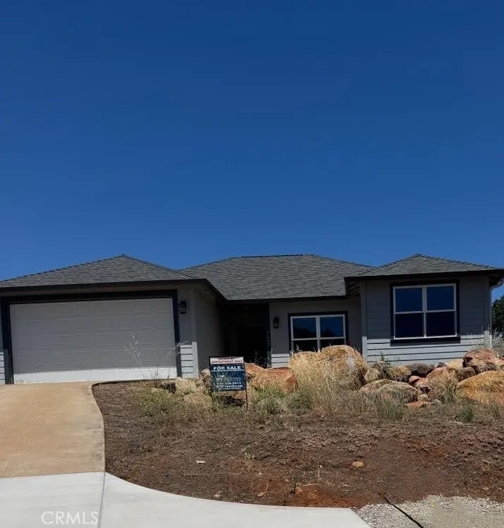 1457 Leafy Lane