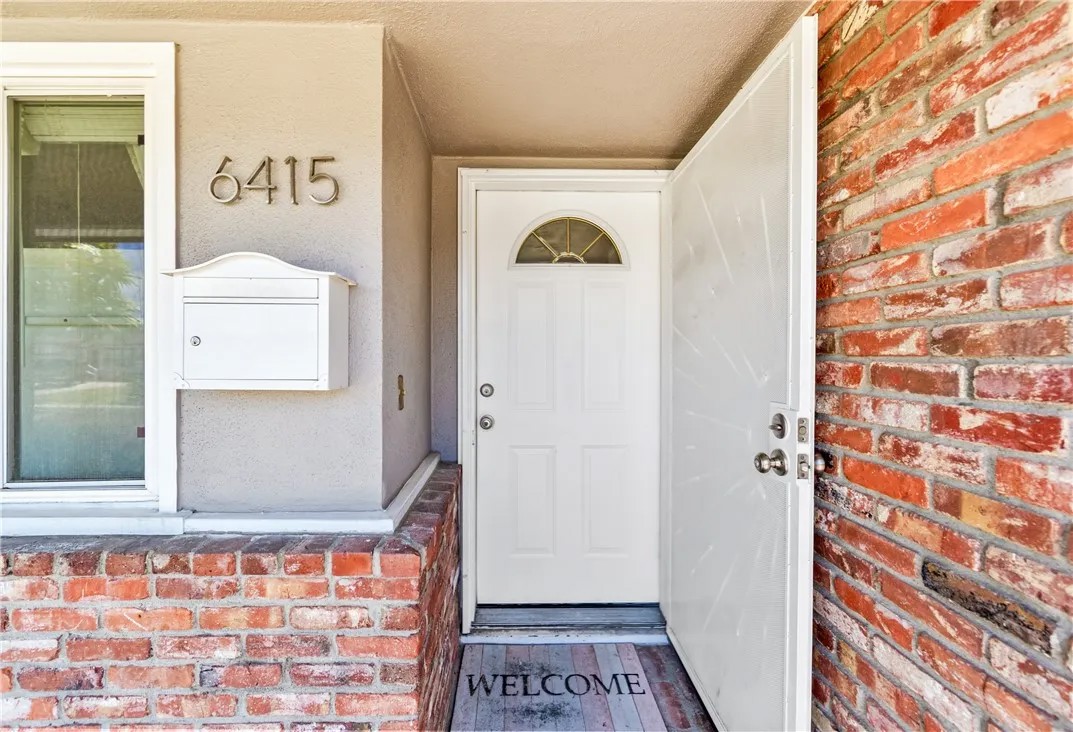 6415 Hardwick