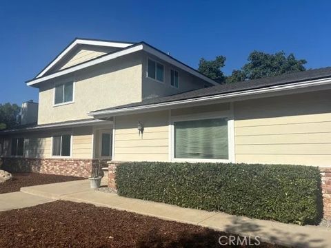 Photo of 4989 Cochran Street, Simi Valley, CA 93063 (MLS # SR25280632)