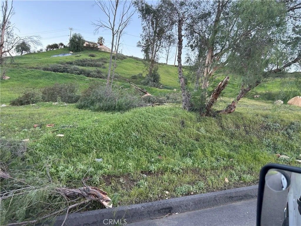 Photo of 0 Miller, Lake Elsinore, CA 92530 (MLS # SW26054573)
