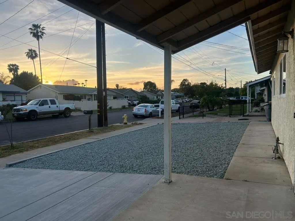 Photo of 634 Aster St, Escondido, CA 92027 (MLS # 250045951)