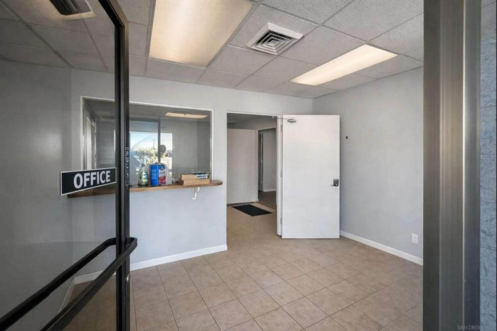 Photo of 7700 Downing Ave, Bakersfield, CA 93308 (MLS # 260007144)