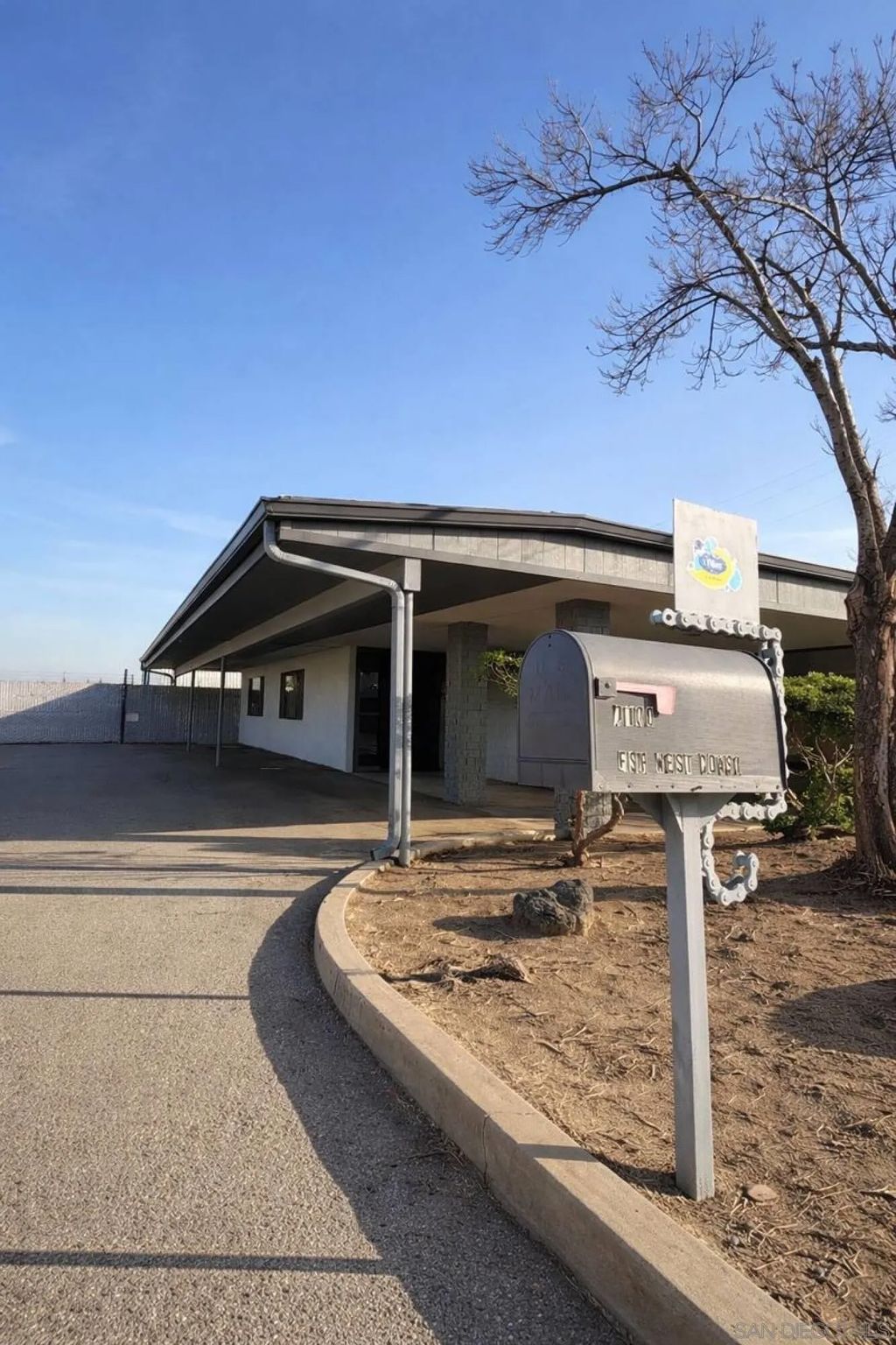 Photo of 7700 Downing Ave, Bakersfield, CA 93308 (MLS # 260007144)