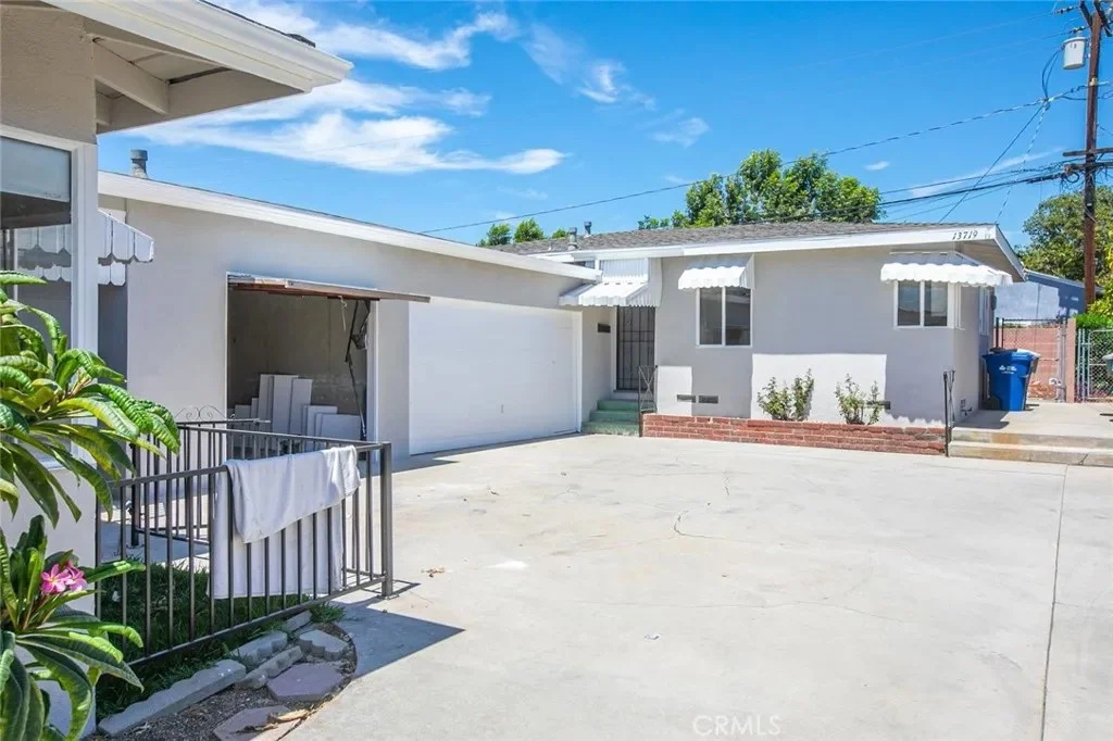 13719 Russell St, Whittier, CA 90602 | MLS PW22209050 | Listing ...