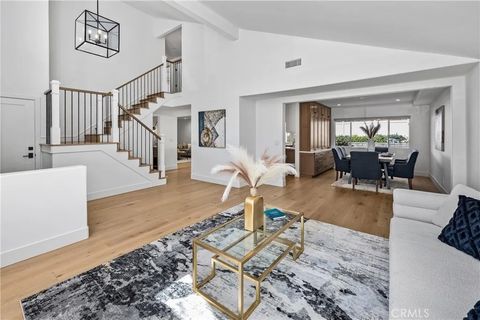 Photo of 5497 Coral Reef Ave, La Jolla, CA 92037 (MLS # NP25167122)