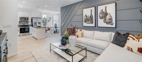 Photo of 1215 Yeager Avenue, Rialto, CA 92376 (MLS # SW26012152)