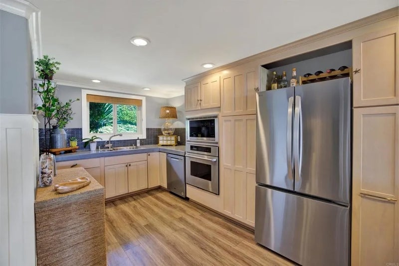 640 W Solana Circle 19