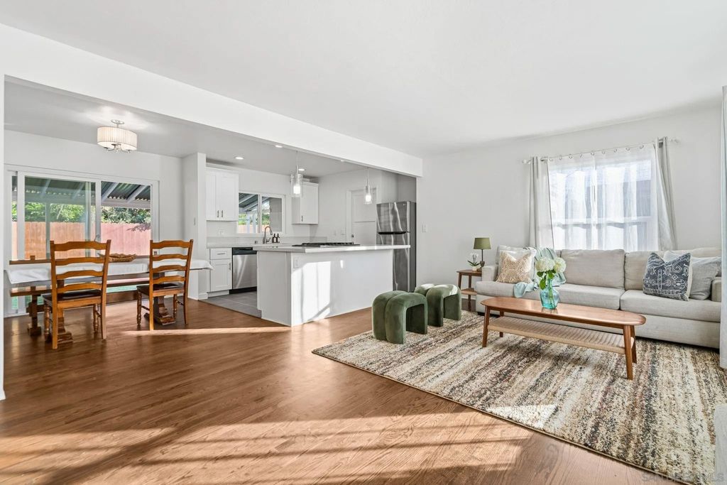 Photo of 4321 Alamo Dr, San Diego, CA 92115 (MLS # 2601047)