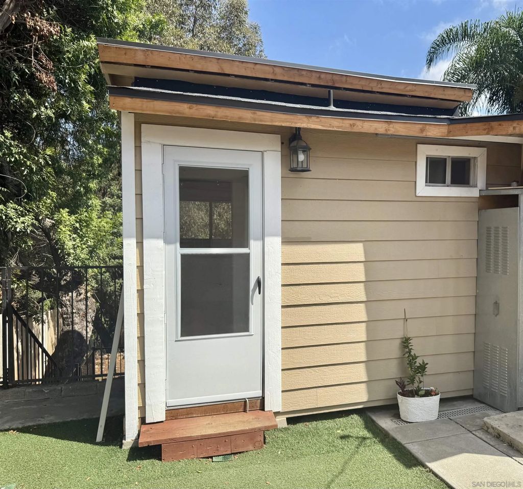 Photo of 2331 Shamrock St #Studio, San Diego, CA 92105 (MLS # 250040751)