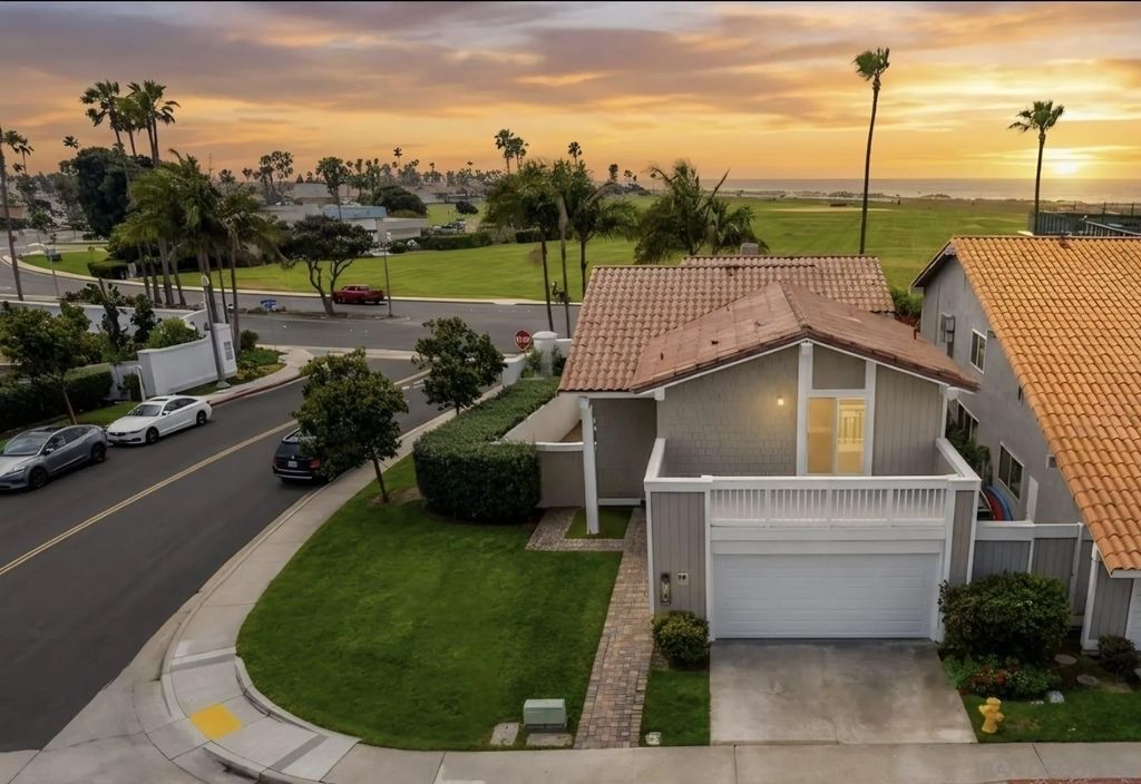 Photo of 6 Bahama Bnd, Coronado, CA 92118 (MLS # 260008619)