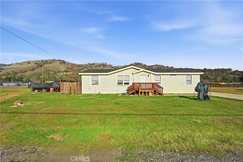 Photo of 3096 Spring Valley Road, Clearlake Oaks, CA 95423 (MLS # LC26022926)