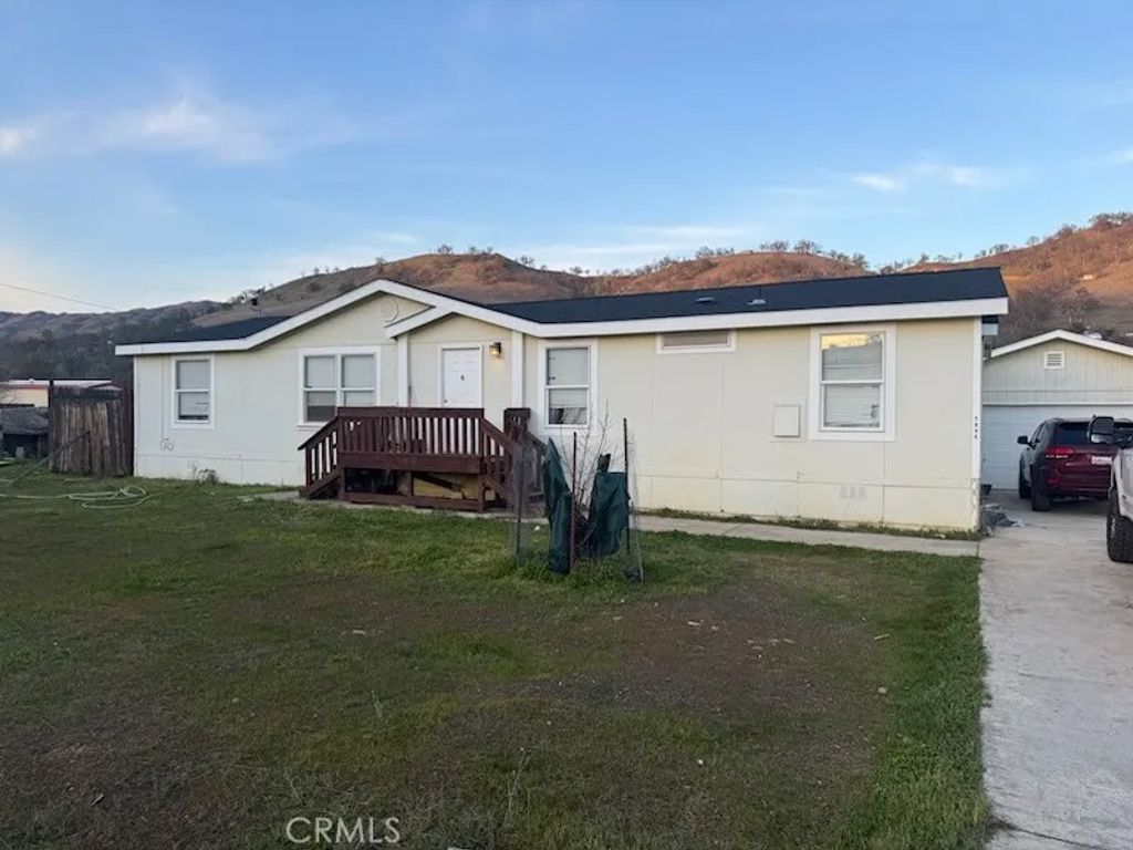 Photo of 3096 Spring Valley Road, Clearlake Oaks, CA 95423 (MLS # LC26022926)