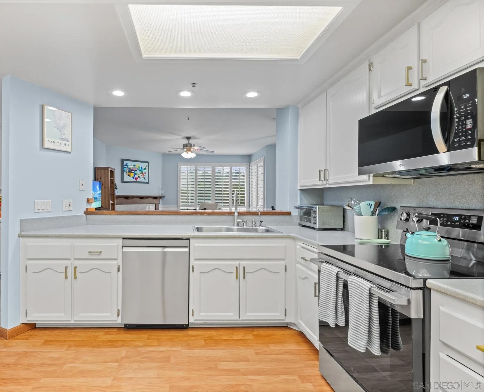5895 Friars Rd 5416