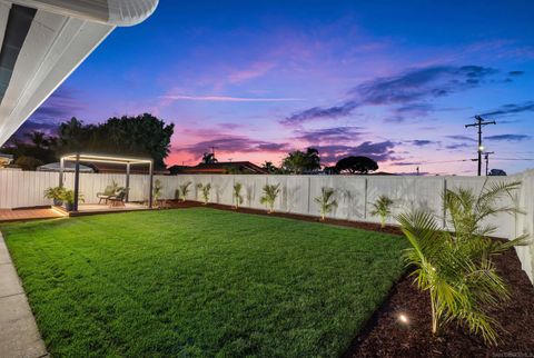 Tiny photo for 5284 Winthrop St, San Diego, CA 92117 (MLS # 250038651)