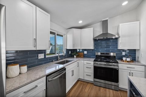 Tiny photo for 5284 Winthrop St, San Diego, CA 92117 (MLS # 250038651)