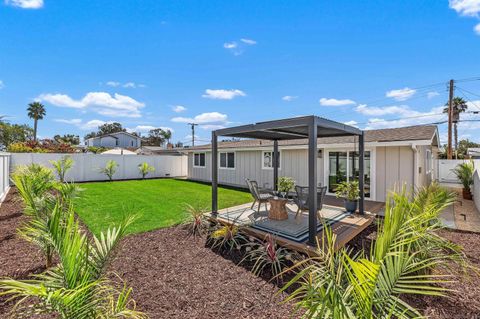Tiny photo for 5284 Winthrop St, San Diego, CA 92117 (MLS # 250038651)