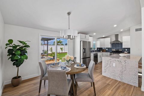 Tiny photo for 5284 Winthrop St, San Diego, CA 92117 (MLS # 250038651)
