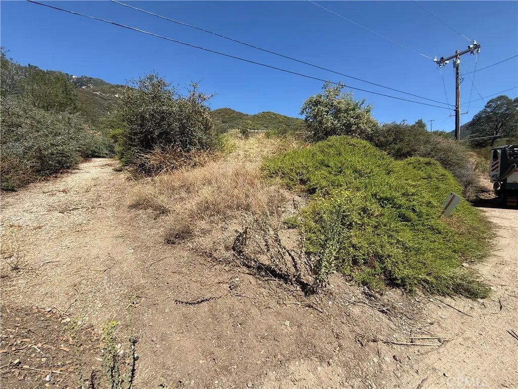 23680 Hillview