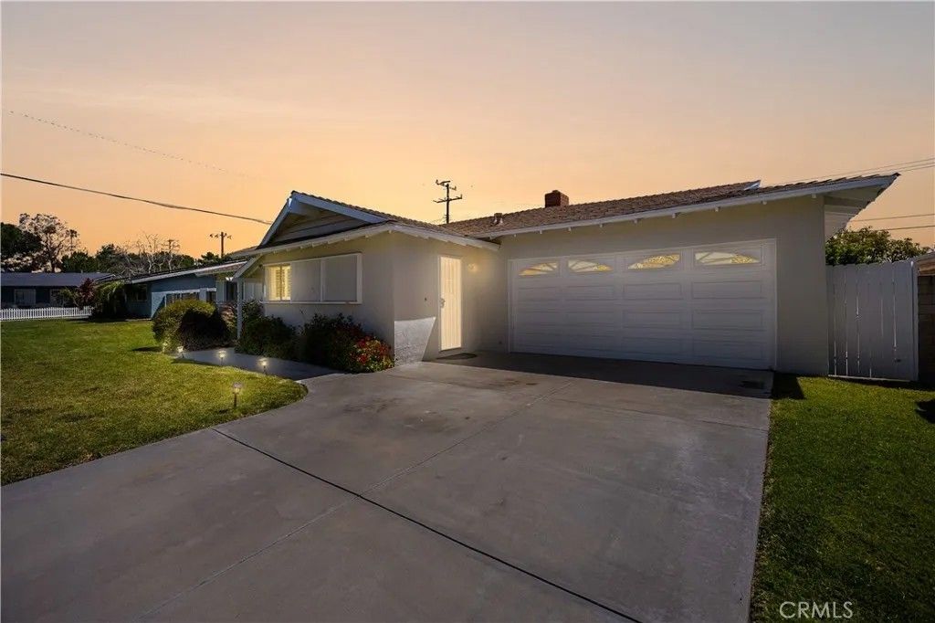 Photo of 1870 Burch Avenue, Simi Valley, CA 93063 (MLS # IV26085140)