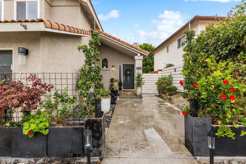 Photo of 3717 Via Baldona, Oceanside, CA 92056 (MLS # 260026000)