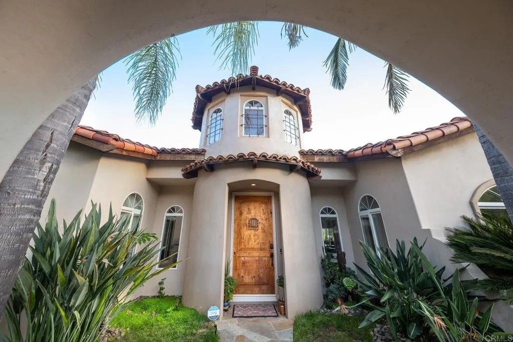 Photo of 28345 Tricia Place, Escondido, CA 92026 (MLS # NDP2603817)