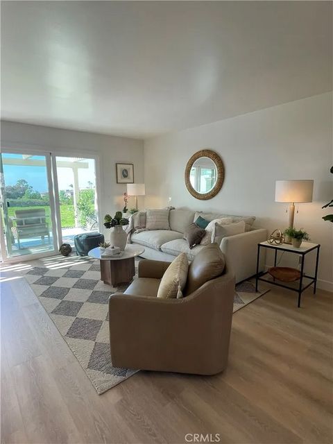 Tiny photo for 117 Calle Cuervo, San Clemente, CA 92672 (MLS # LG25247762)
