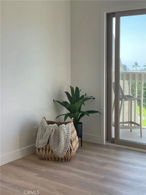 Tiny photo for 117 Calle Cuervo, San Clemente, CA 92672 (MLS # LG25247762)