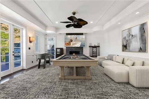 Tiny photo for 8655 Hillside Avenue, Los Angeles, CA 90069 (MLS # SR25231863)