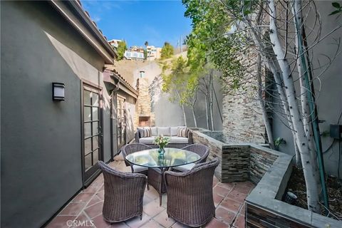 Tiny photo for 8655 Hillside Avenue, Los Angeles, CA 90069 (MLS # SR25231863)