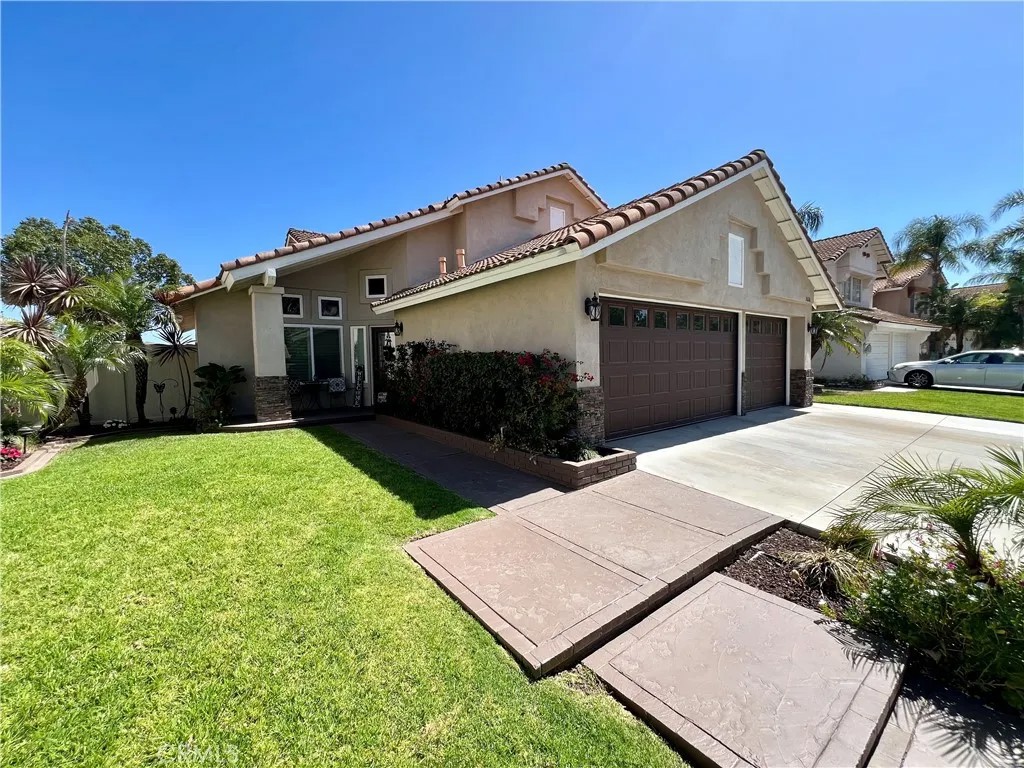 2636 Las Mercedes Lane
