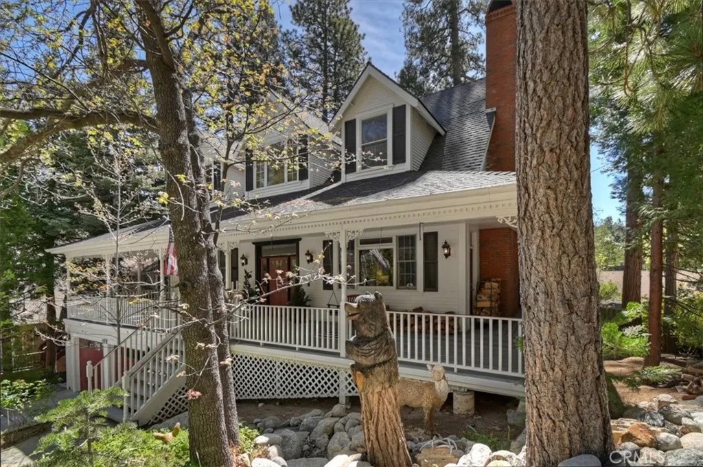27312 Pinewood