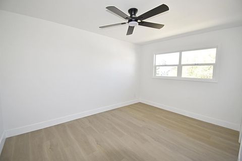 Tiny photo for 4772 Mount Gaywas Dr, San Diego, CA 92117 (MLS # 250041324)