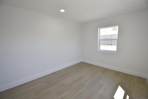 Tiny photo for 4772 Mount Gaywas Dr, San Diego, CA 92117 (MLS # 250041324)
