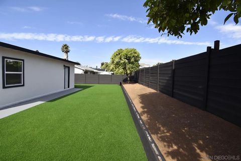 Tiny photo for 4772 Mount Gaywas Dr, San Diego, CA 92117 (MLS # 250041324)