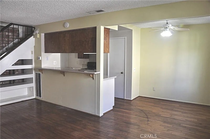 1102 W Calle Del Sol