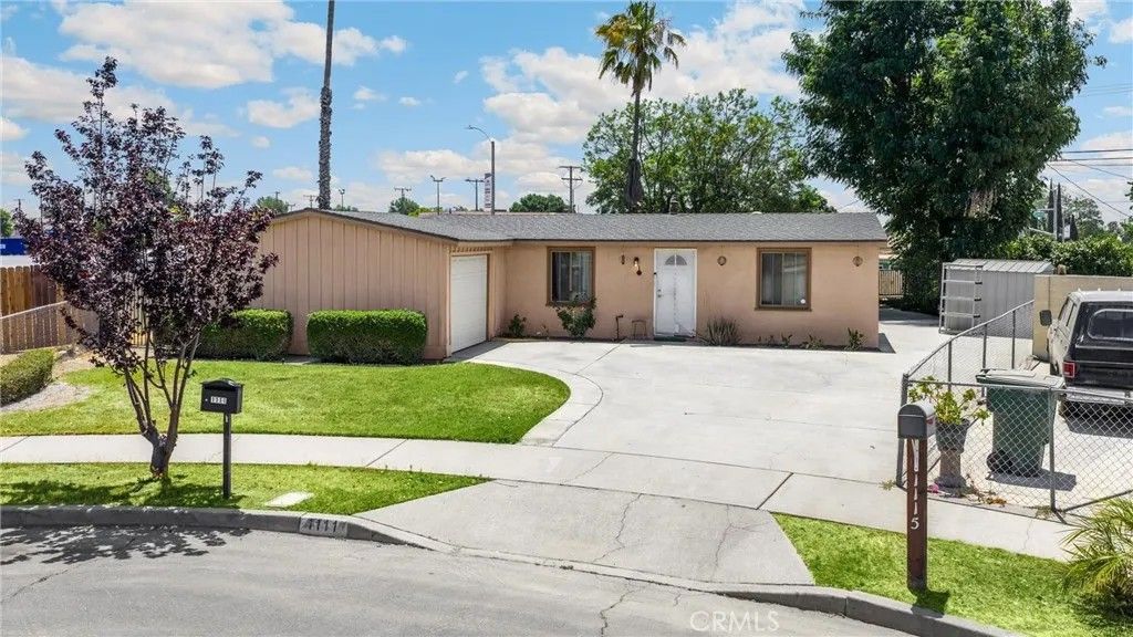 Photo of 1111 W E Street, Ontario, CA 91762 (MLS # PW25246945)