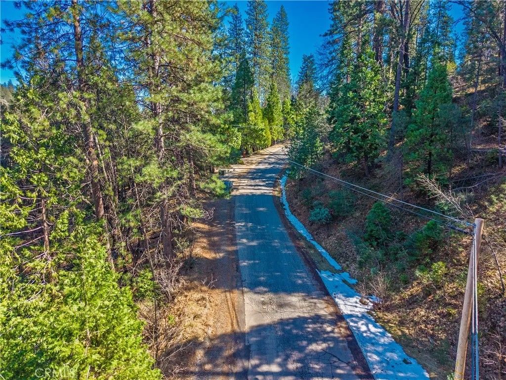 Photo of 284 Canyon View, Arnold, CA 95233 (MLS # CV26062916)