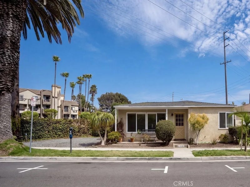 320 2nd Street