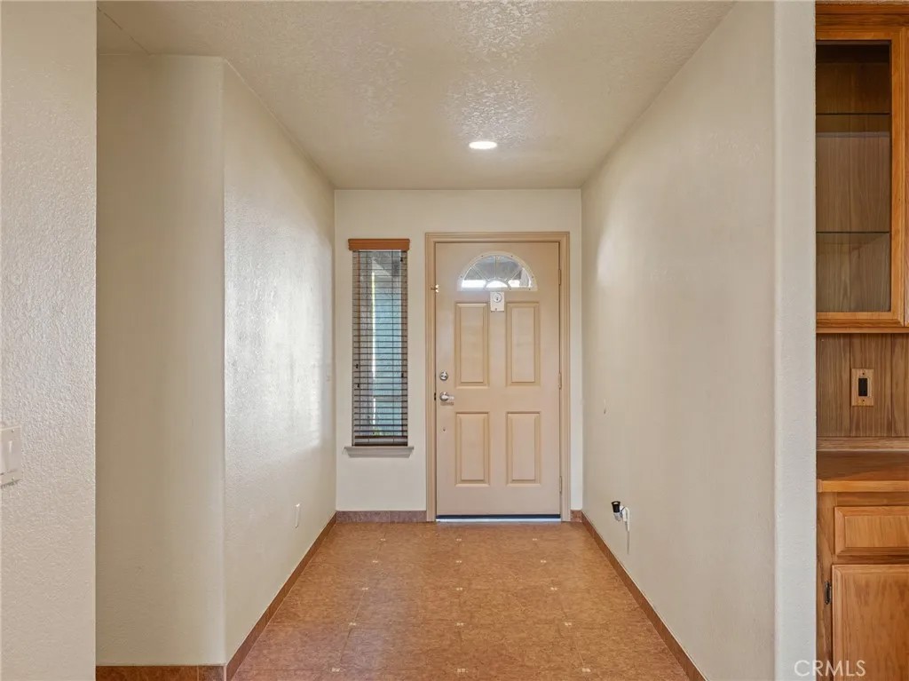 15850 Elcona