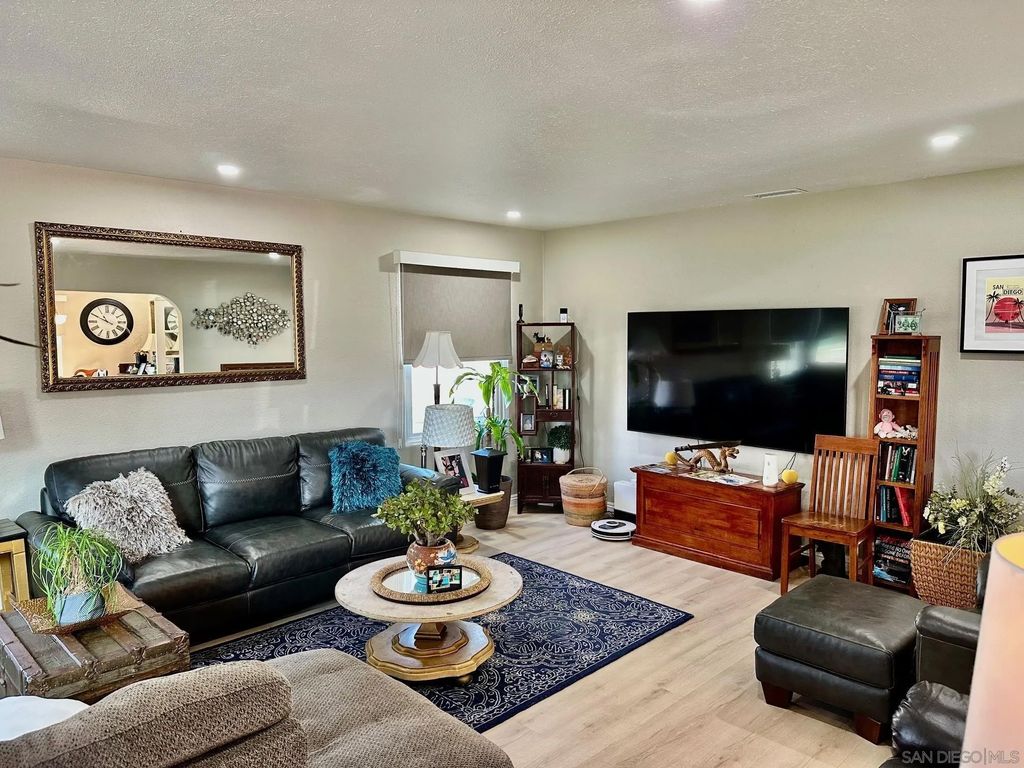 Photo of 2905 Buena Vista Avenue, Lemon Grove, CA 91945 (MLS # 260003163)