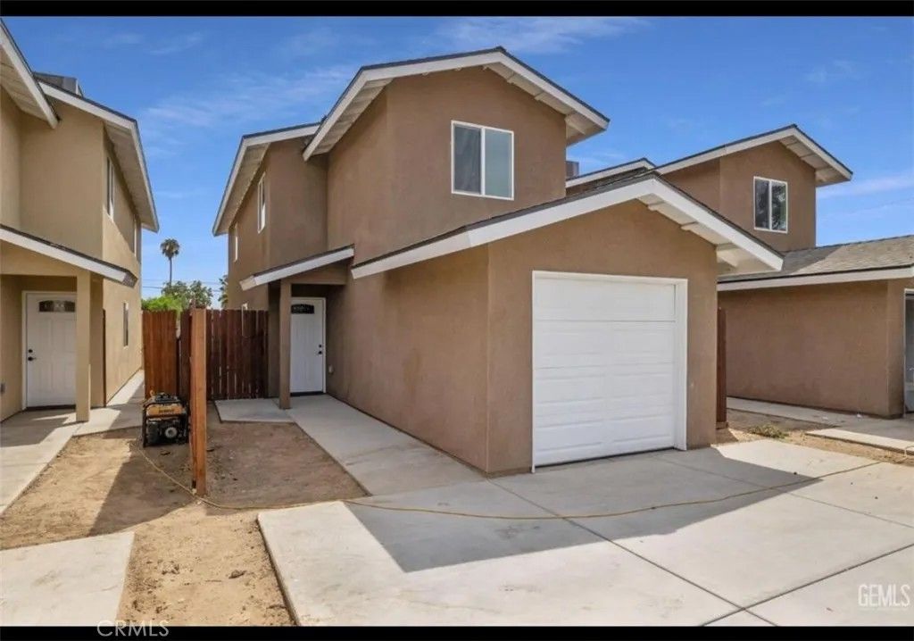 Photo of 1413 Oregon St, Bakersfield, CA 93305 (MLS # DW26019863)