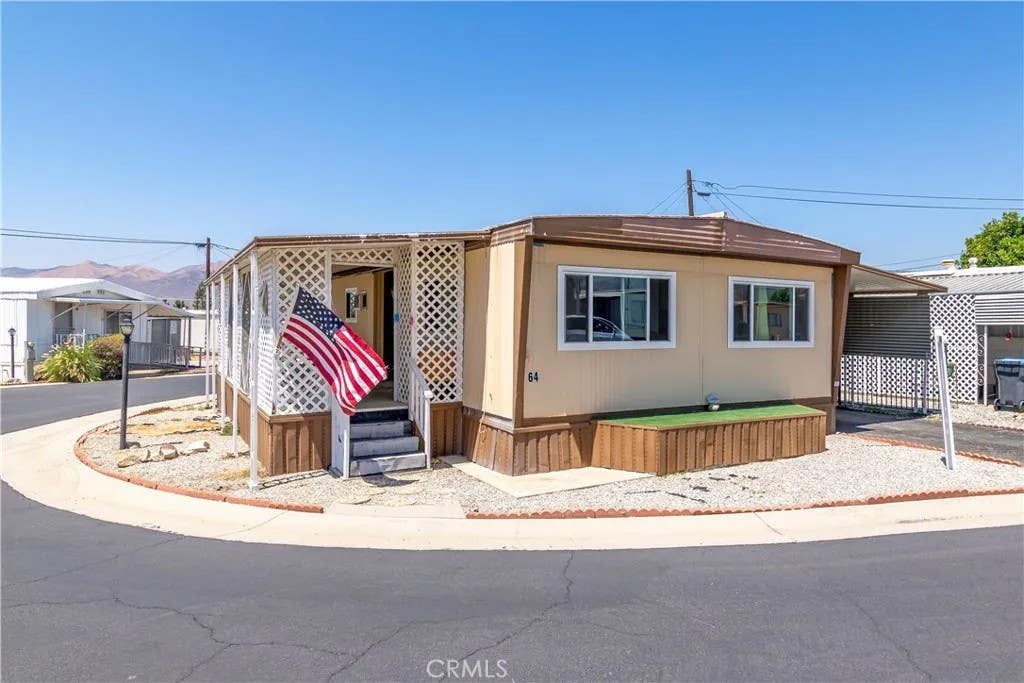 Photo of 43601 E Florida Ave #64, Hemet, CA 92544 (MLS # SW26128648)