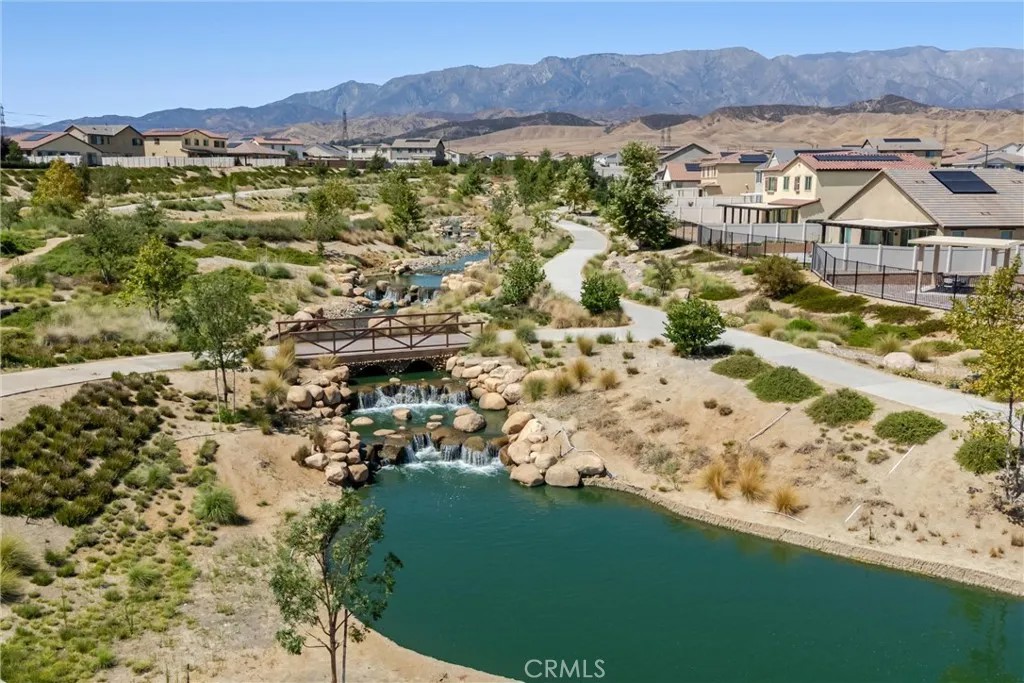 1389 Hazel Lane