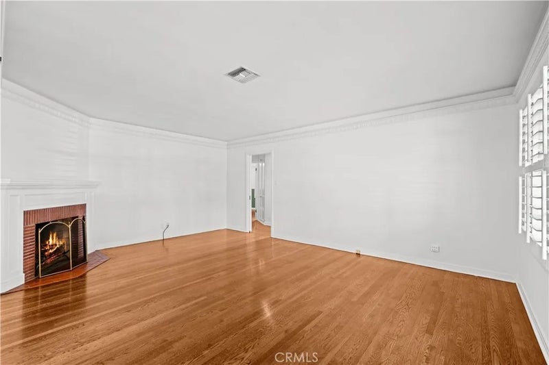 424 Tufts