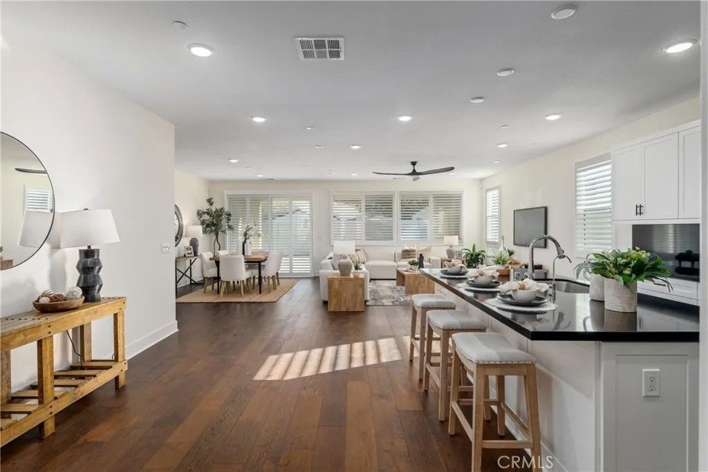 Photo of 35555 Orchard Trail, Fallbrook, CA 92028 (MLS # SW26067754)