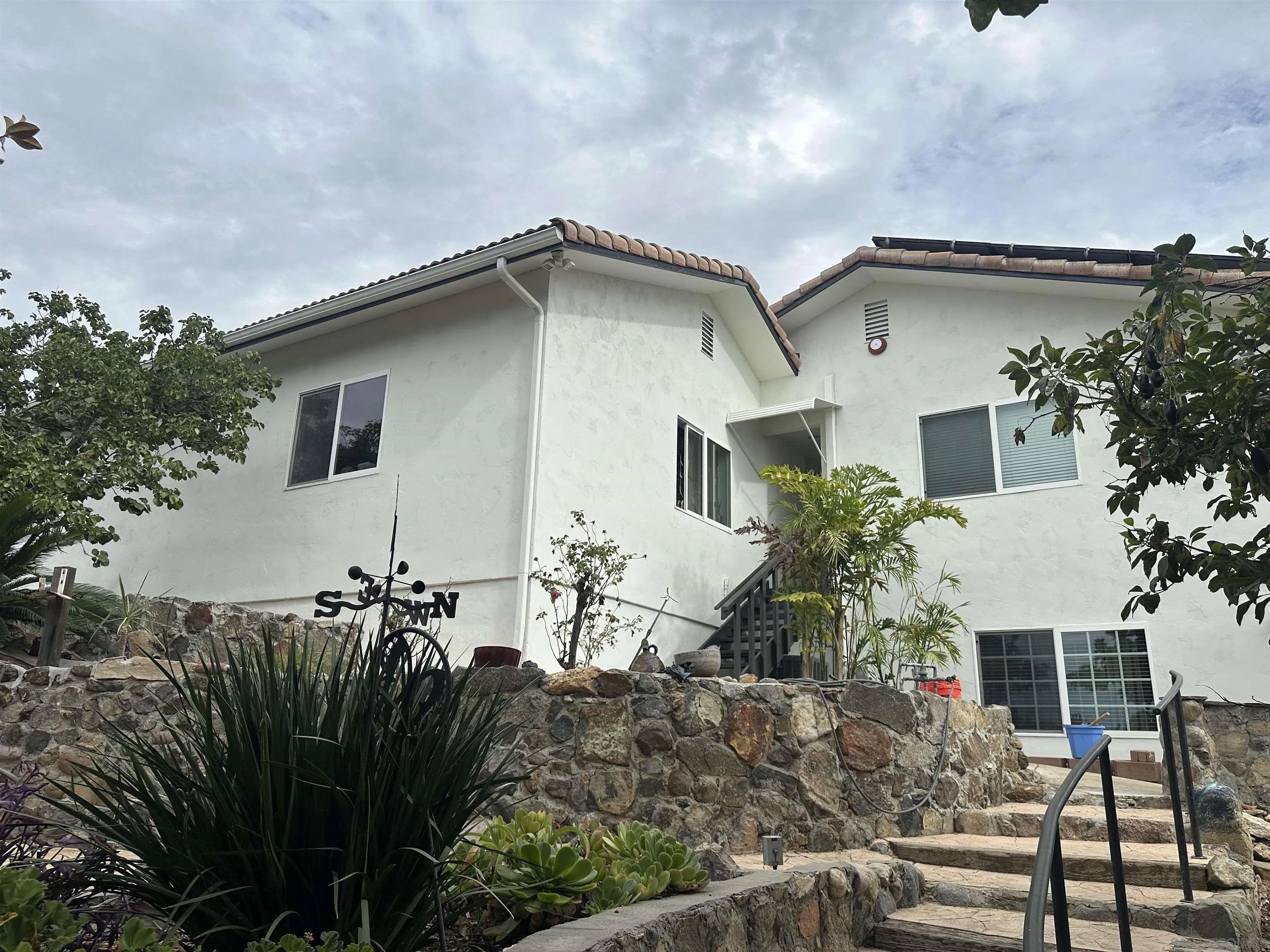 4178 S Tropico Dr