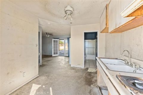 Tiny photo for 831 W Lugonia Ave, Redlands, CA 92374 (MLS # IG25249115)