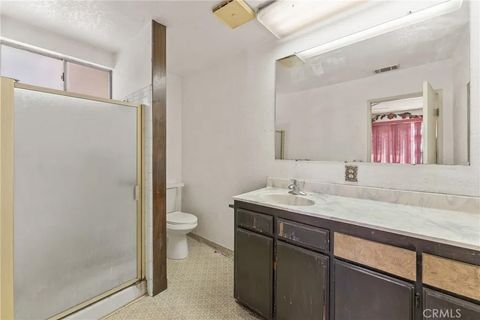 Tiny photo for 831 W Lugonia Ave, Redlands, CA 92374 (MLS # IG25249115)